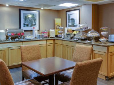 Hampton Hotel 3*
